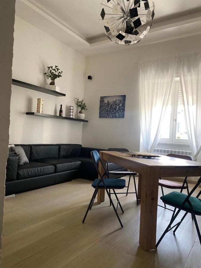 Casa Vacanza Pucchiell Leilighet Napoli Eksteriør bilde