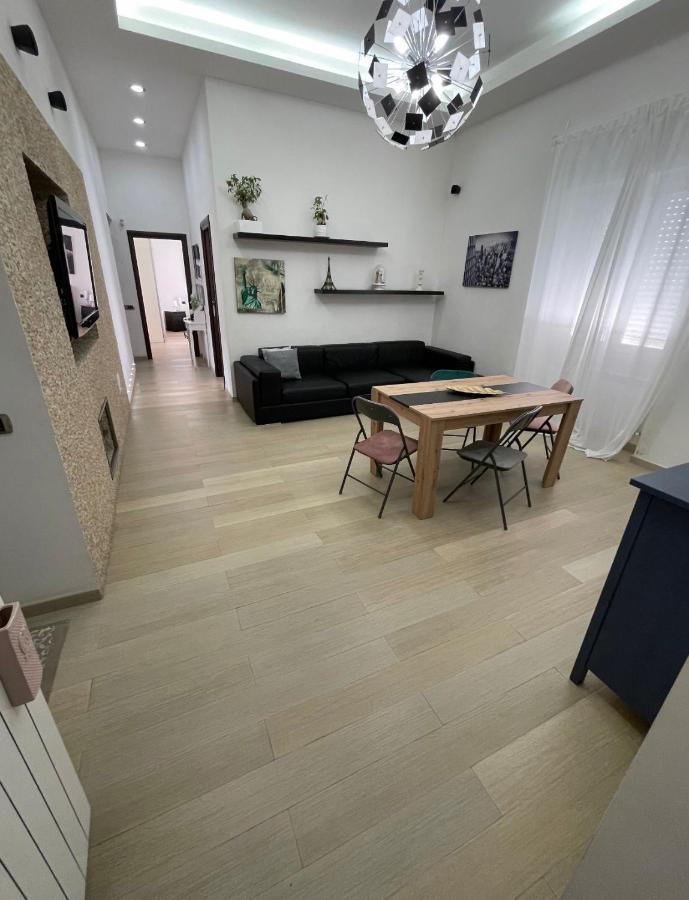 Casa Vacanza Pucchiell Leilighet Napoli Eksteriør bilde