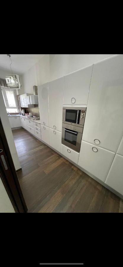 Casa Vacanza Pucchiell Leilighet Napoli Eksteriør bilde